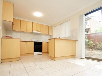 6 / 219 Old Kent Road, Greenacre