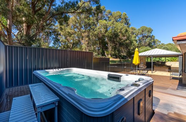 18 Oak Way, Baldivis