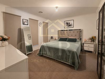 22 Kingsfield Crescent, Lynbrook