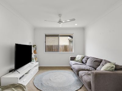 6 Fernwood Road, Morayfield