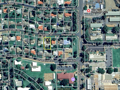 90 Oleander Street, Tom Price