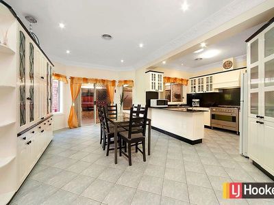 3 Talbingo Place, Woodcroft