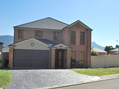 8 Norman Clark Crescent, Horsley