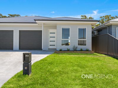 36 Lancing Avenue, Sussex Inlet