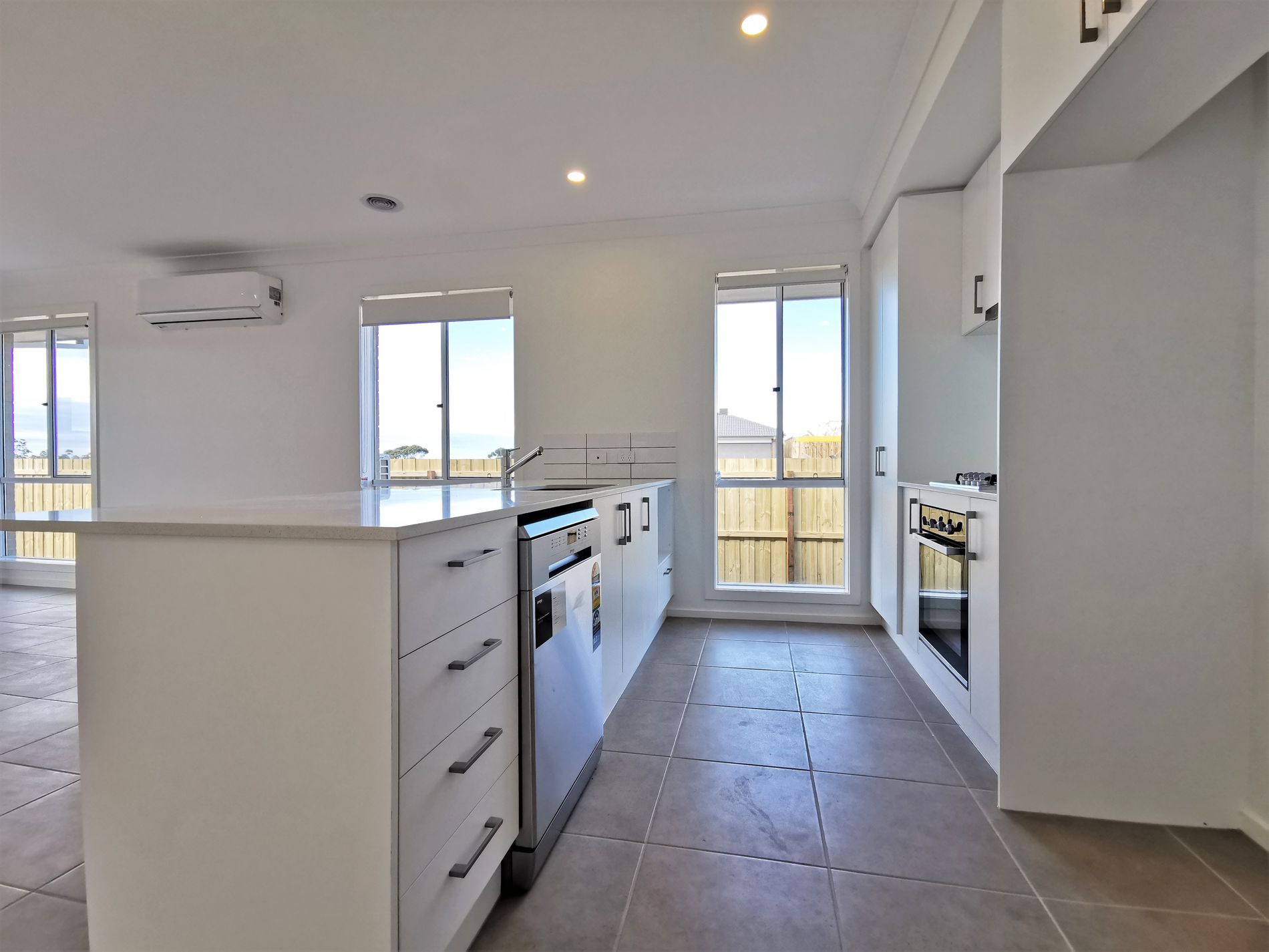 2 Broberg Street, Wyndham Vale