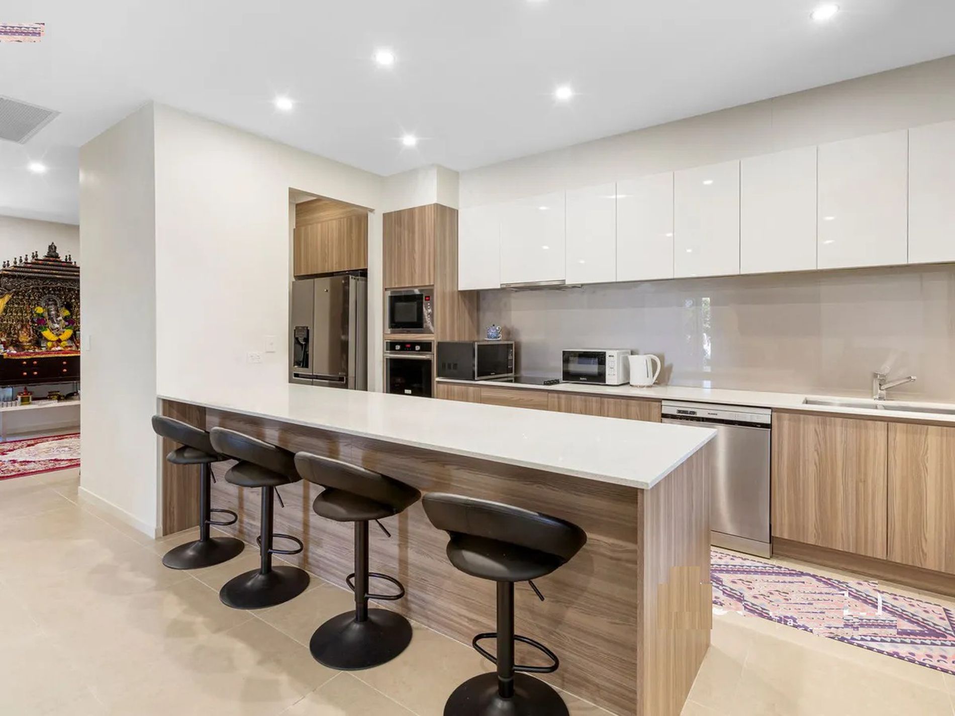 4 Laurel Drive, Helensvale