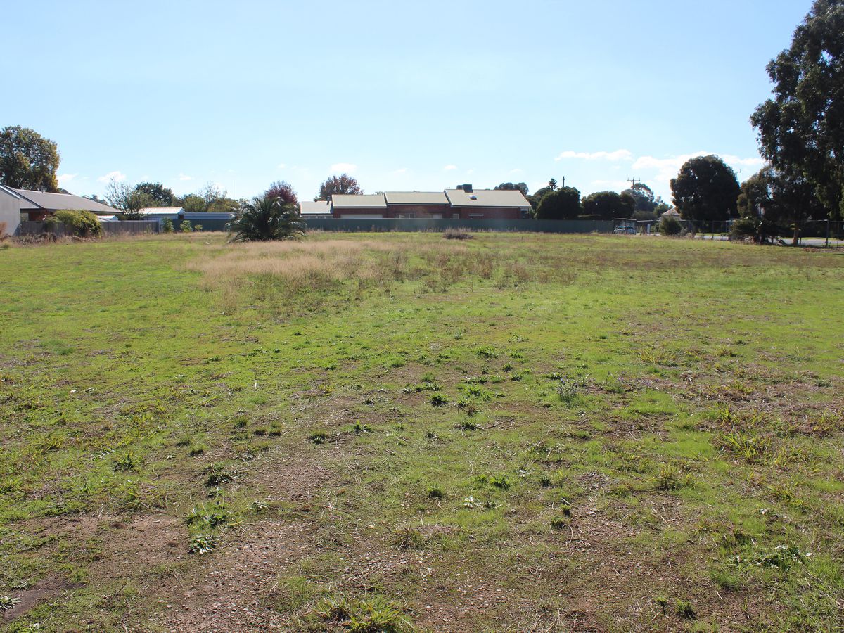 203-205 Bridge Street, Benalla