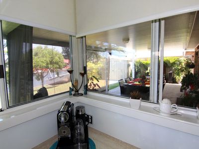 26 King George Parade, Forster
