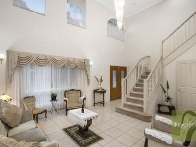 1 Rivergreen Circuit, Douglas