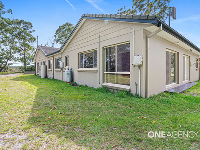 12A Coulon Street, Woollamia