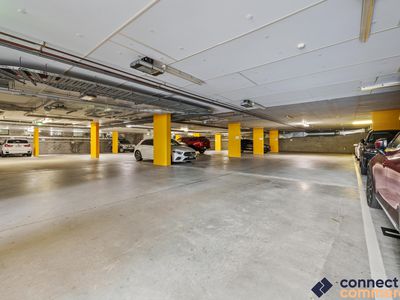 305 / 237 Scottsdale Drive, Robina