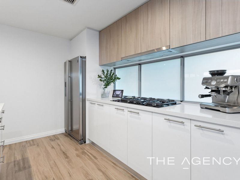 6 / 19 Perlinte View, North Coogee