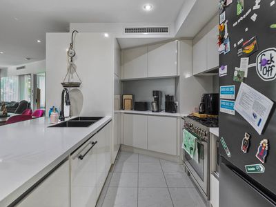 8 / 132 Terrace Road, Perth