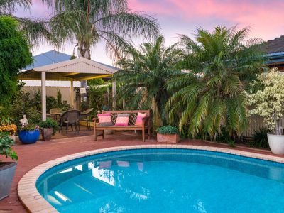 21 Riverina Way, Hannans