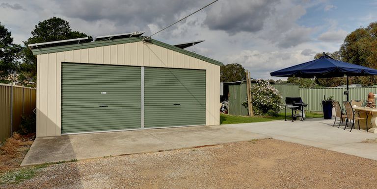 15 Elizabeth Street, Euroa