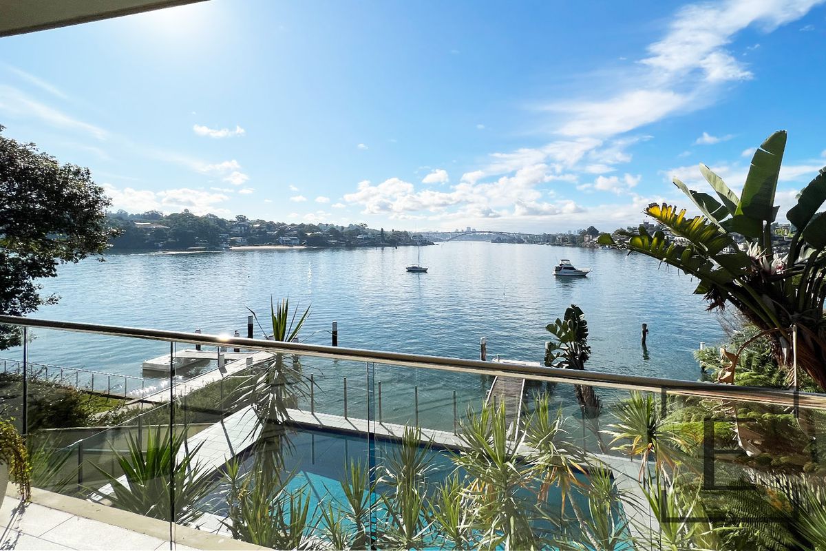 1 / 10 Walton Crescent, Abbotsford