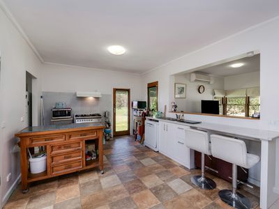 5480 Northern Highway, Tooborac