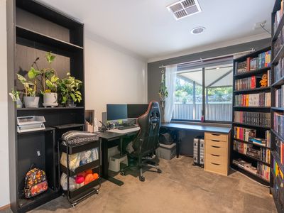 18 Oak Way, Baldivis