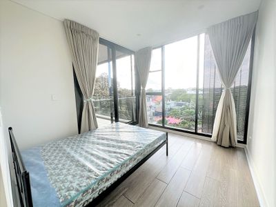 2303 / 6 Kingsborough Way, Zetland