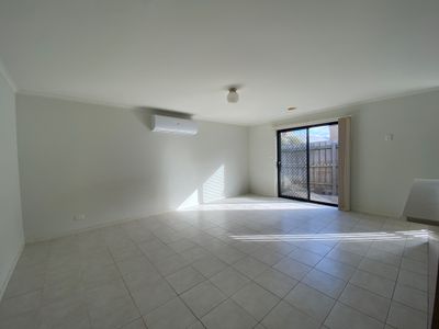 18 Whitehouse Avenue , Truganina
