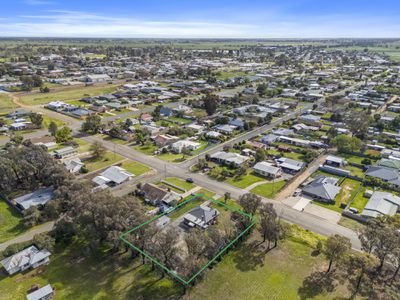 8 Osborne Street, Finley
