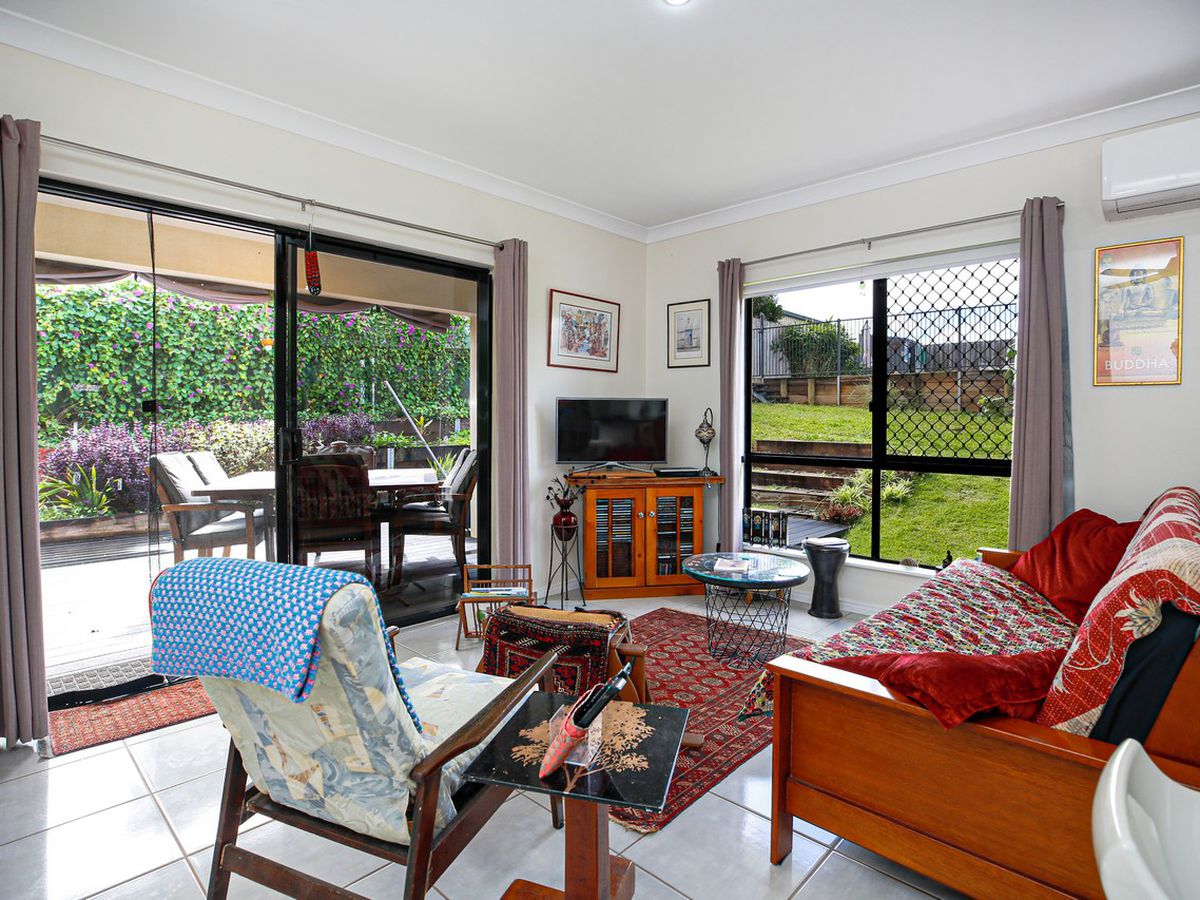 18 Barrine Road, Yungaburra