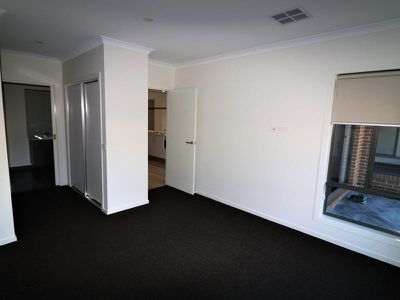 17 Lakeside Dr, Nagambie