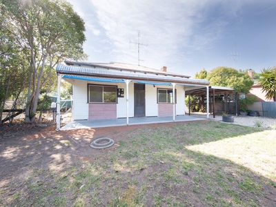 15 NIEMUR STREET, Barham