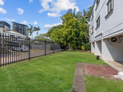 4 / 42 Brook Street, South Brisbane