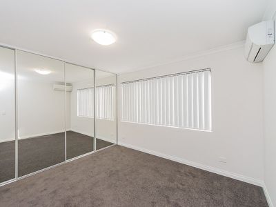 103B Centre Street, Queens Park
