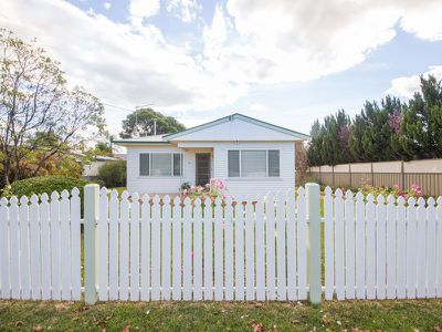 41 Young Street, Dubbo