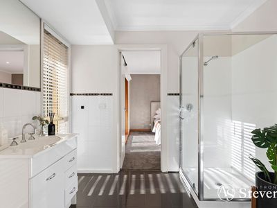 32 Mt William Road, Goldie