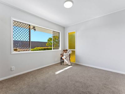 2/63 Ocean View Road, Hillcrest