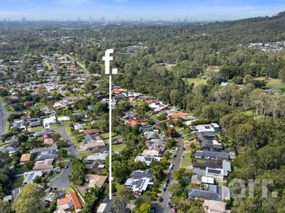 27 Padauk Drive, Nerang