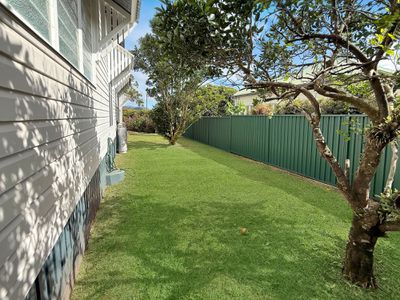 4 BEATRICE STREET, Atherton