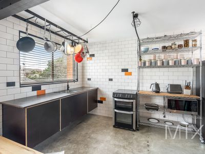2 / 24 Pitt Street, North Hobart