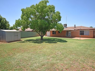 27 Sovereign Street, Dubbo
