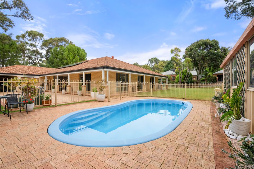 27 OAK WAY, Baldivis