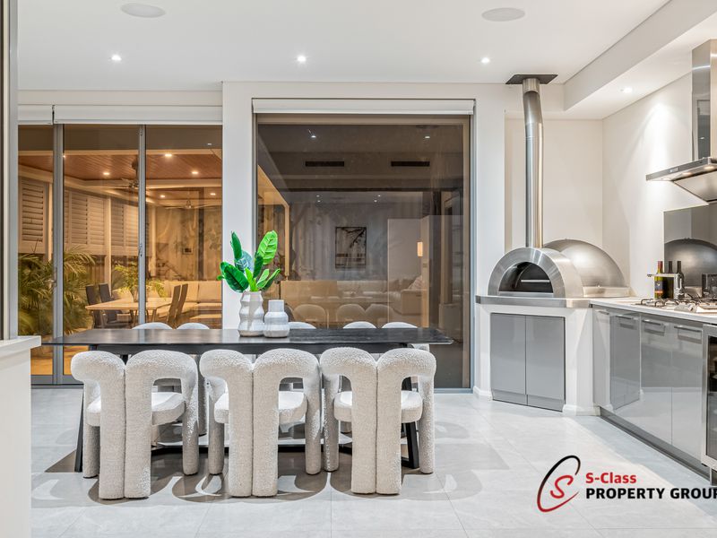 77 Hope Avenue, Salter Point