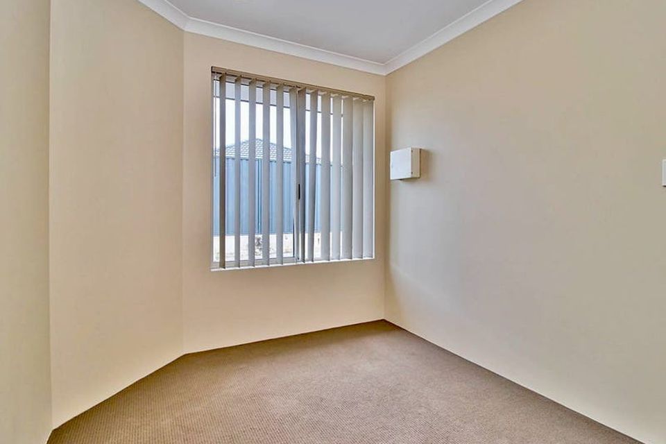 5 / 4 Vigo Cove, Baldivis