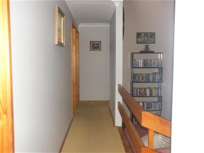5 Elm Pl, Forbes