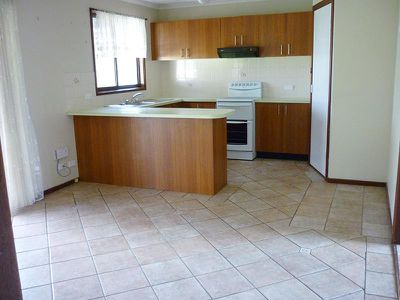 43 Crouch St, Neville