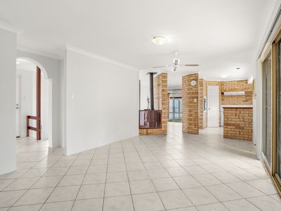 5 LISBON PLACE, Warnbro