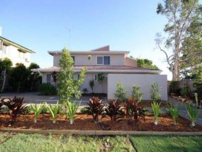 2 / 184 Torquay Road, Scarness
