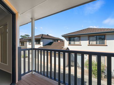 12 / 12 Greendale Way, Carindale