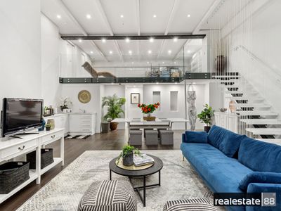 4 / 82 King Street, Perth