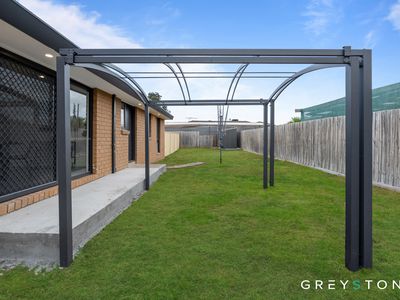 6 Christina Crescent, Kurunjang