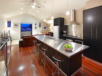 321 Melbourne Road, Newport