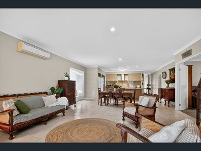 54 Denham Crescent, North Lakes