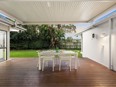 15 Hawksbury Crescent, Wakerley